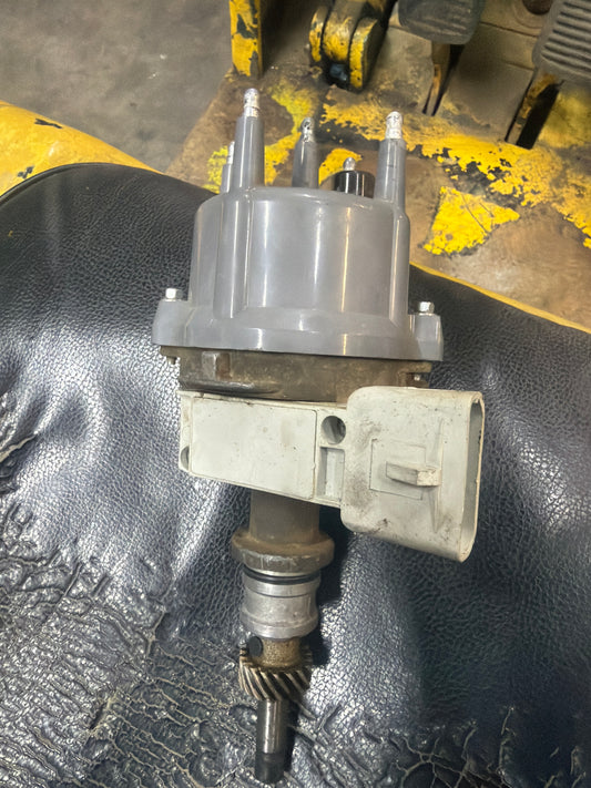 Ford 2.3 stock distributor used