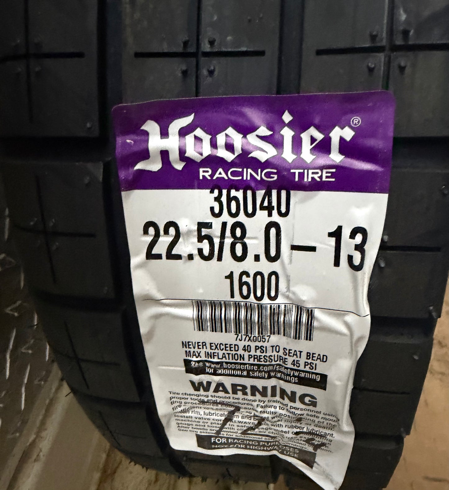 13” Hoosier 1600 dirt tire 22.5 or 23