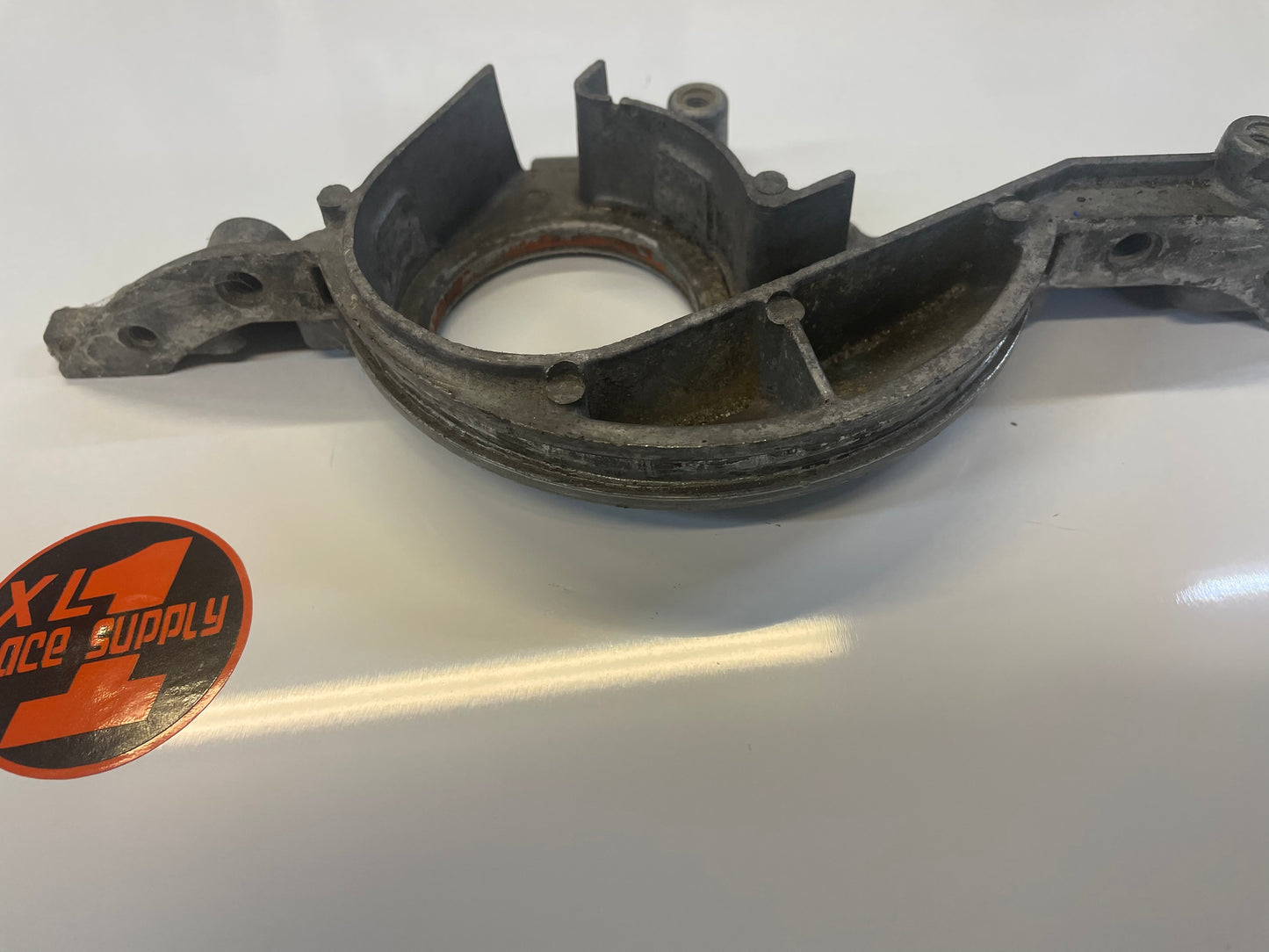 Ford 2.3 crank seal housing