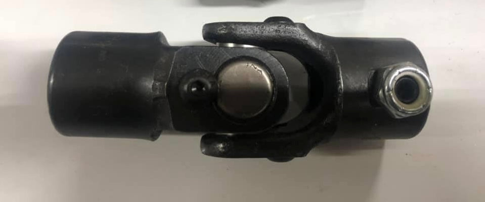 Steering joint. 3/4 smooth to 3/4 36 spline